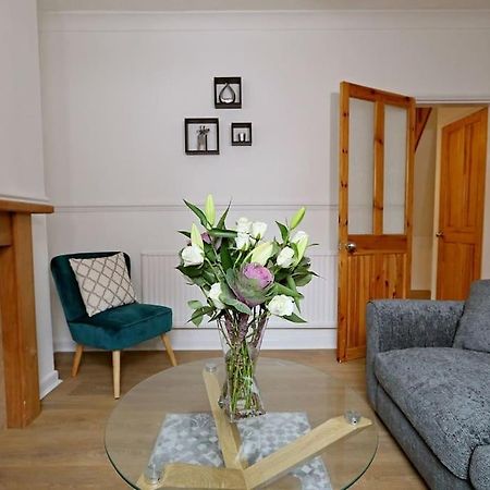 Convenient & Central 2-Bed House نورويش المظهر الخارجي الصورة