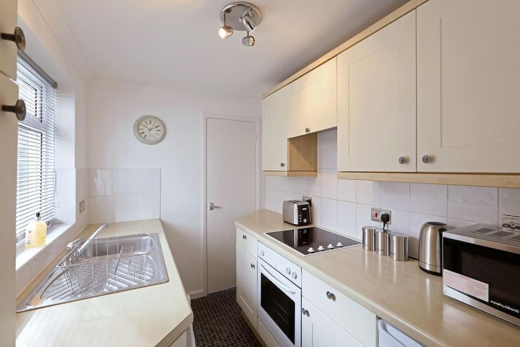 Convenient & Central 2-Bed House نورويش المظهر الخارجي الصورة